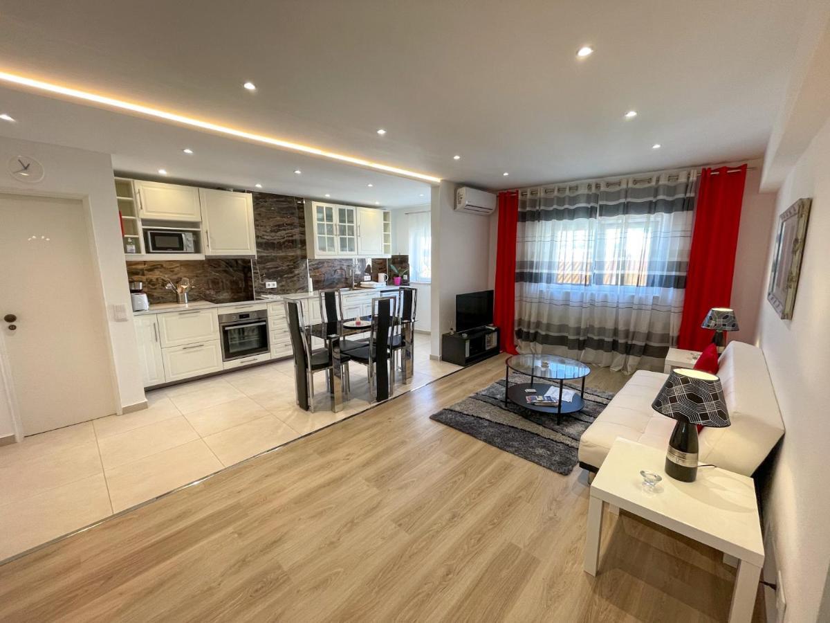 Casa Boemia Apartment ลากอส ภายนอก รูปภาพ